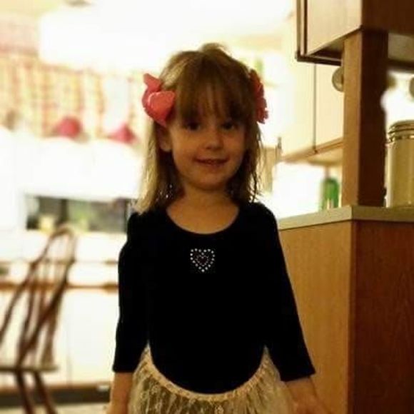 Meet your Posher, Tara - Picture 1 of 1